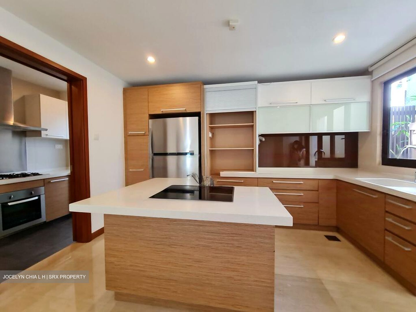 Lornie Road (D11), Terrace #453975371